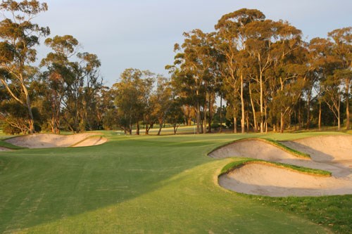 Kingswood Golf Club Hole 4